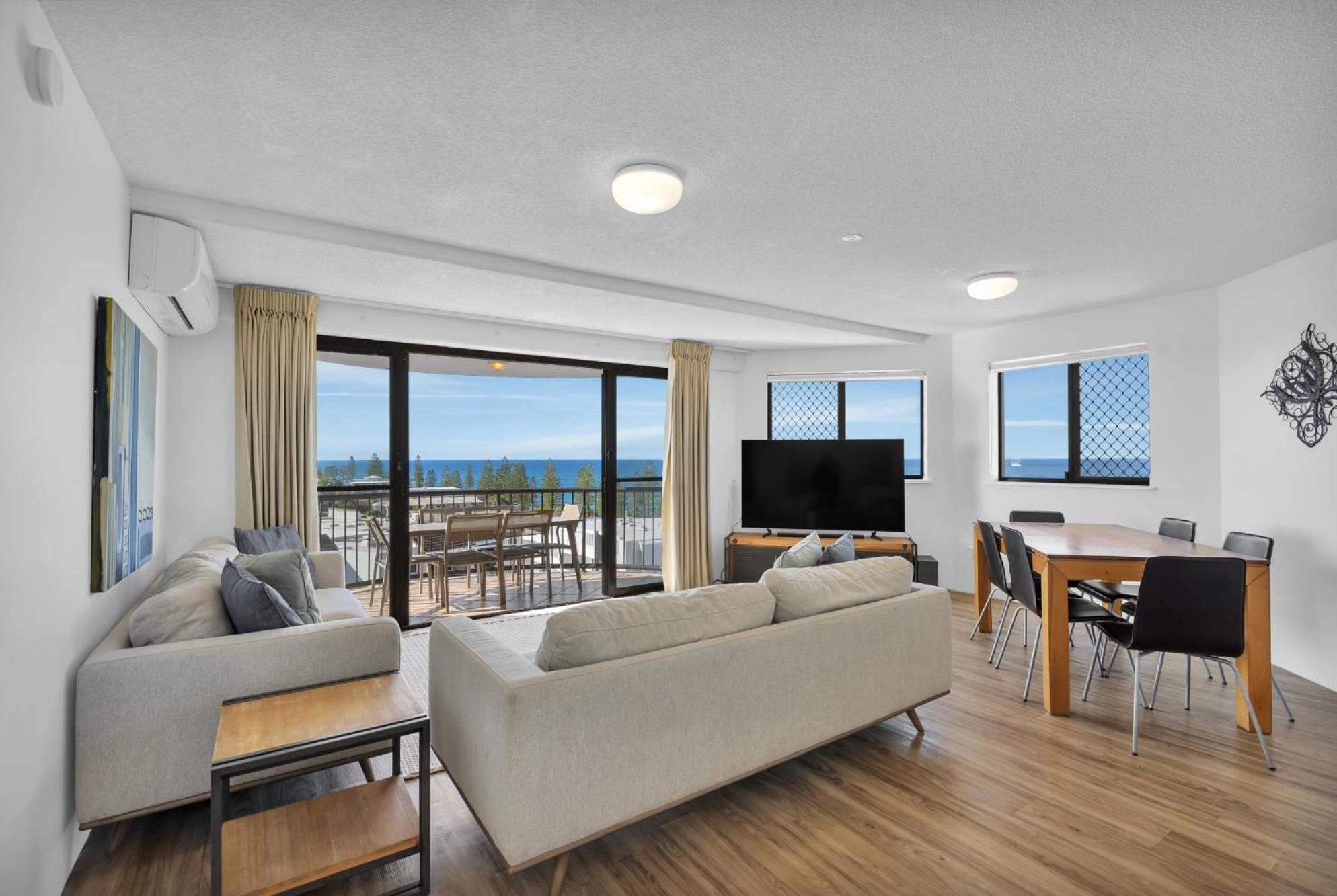 Resort Rolling Surf 4*
