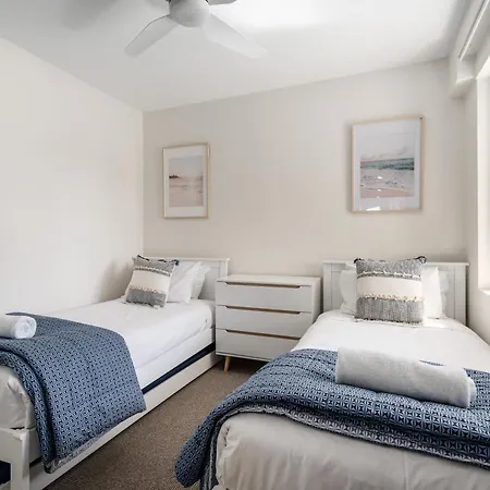 Rolling Surf Resort Caloundra Room photo