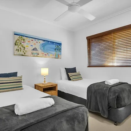 Rolling Surf Resort Caloundra Exterior photo