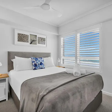 Rolling Surf Resort Caloundra Exterior photo