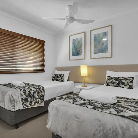 Rolling Surf Resort Caloundra Exterior photo