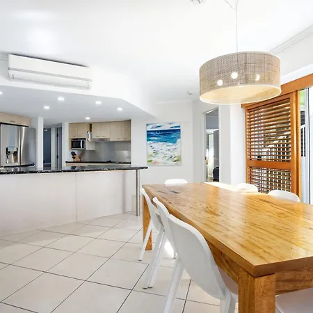 Rolling Surf Resort Caloundra Room photo
