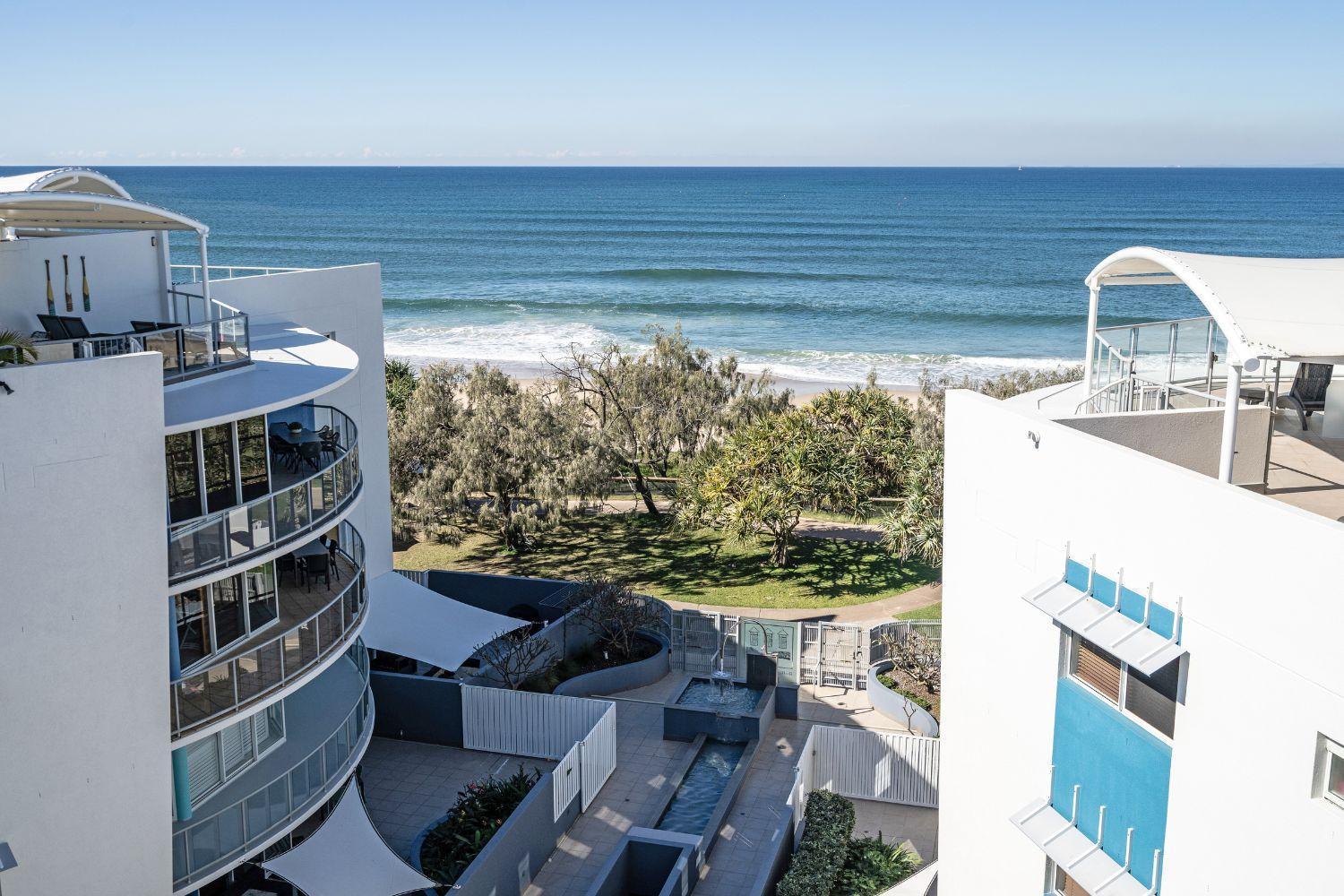 Rolling Surf Resort Caloundra